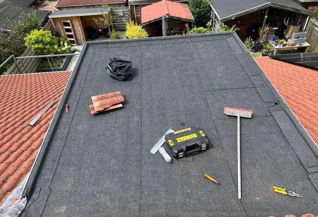 Kosten Besparen Bij Selecteren Dakdekker Venlo
