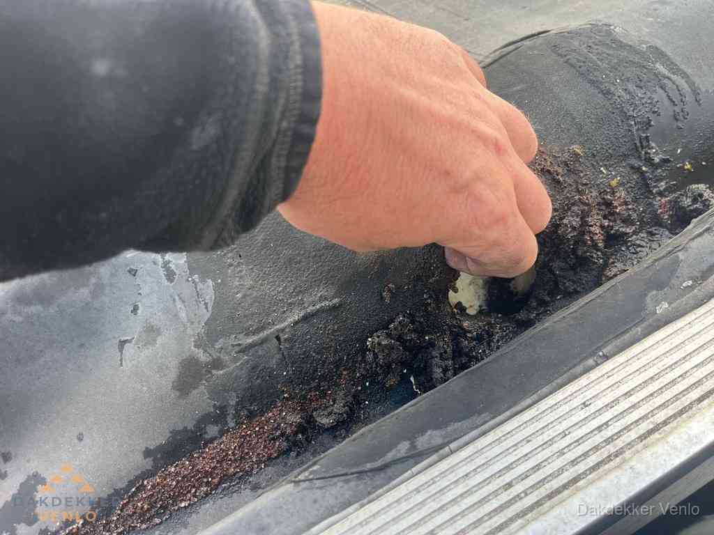 Plat Dak Reparatie Venlo